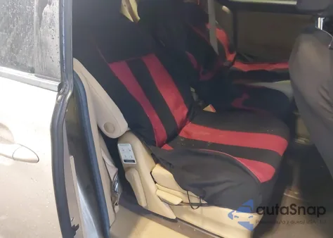 2017 Kia Sedona Lx z USA, uszkodzony, nr VIN KNDMB5C14H6225446